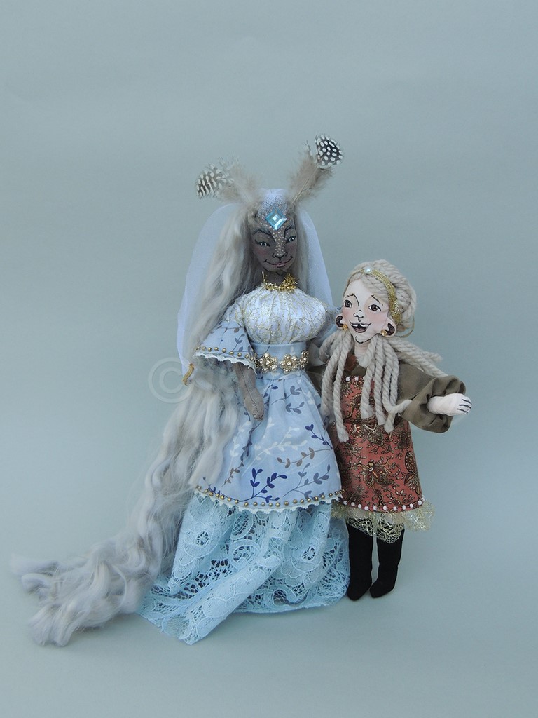 belle bête beauty beast gay conte fairytale revisited revisité jenna pan dolls poupées handmade fait main modèle unique one of a kind ragdoll tissus laine vintage princesse toy collectables camille morin 