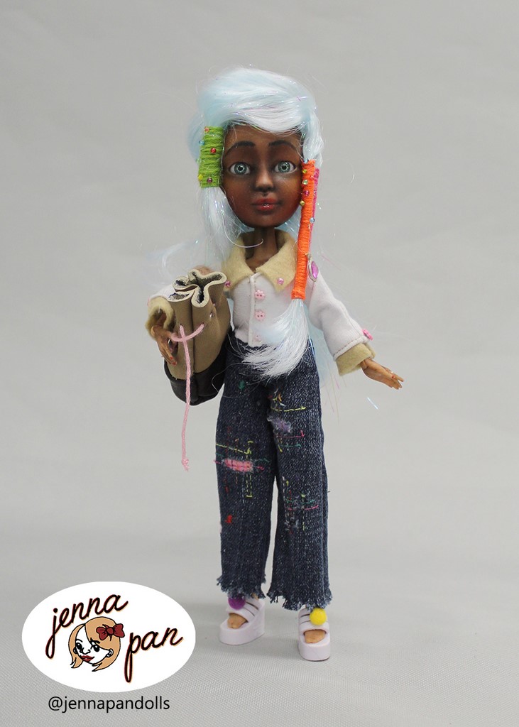 jenna pan dolls création de personnages character design poupées ooak sonia the wanderer l'aventurière sorcière witch doll custom yulu snapstar yuki lola dawn aspen echo yulu barbie jouet jeux toys art artist handmade diy fait main 