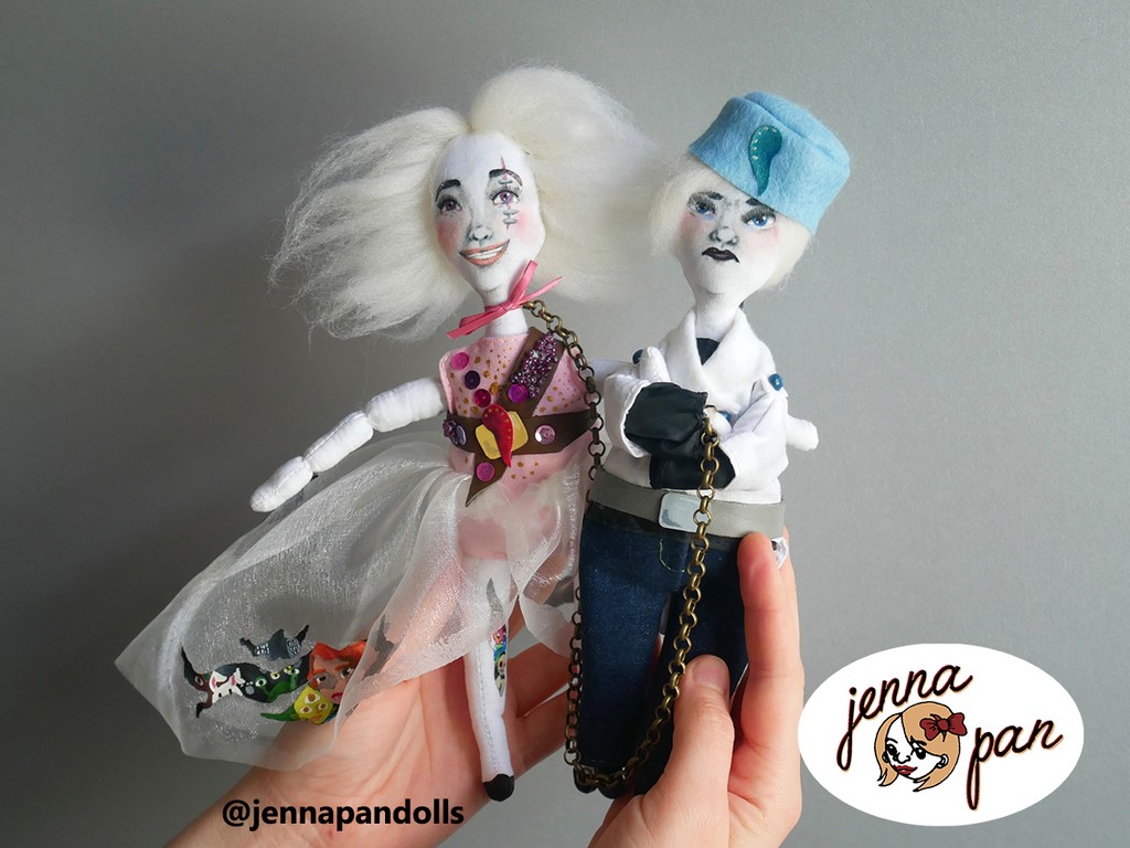 jenna pan dolls poupée création de personnages chara design handmade fait main art artisanat craft puppet marionnette self portrait auto portrait conscience tissus coeur deux couple contes de fée fairy tales