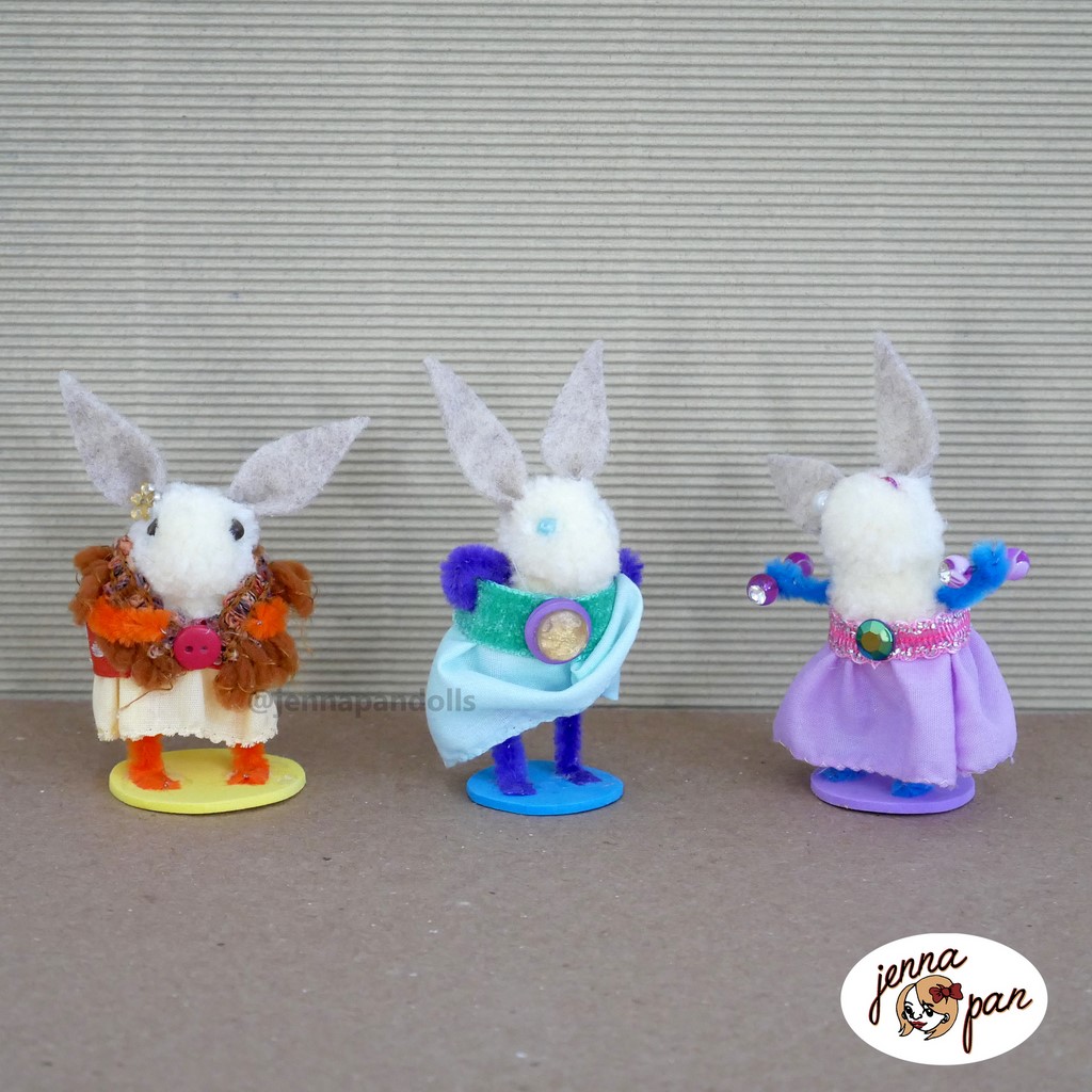 mini lapin rabbit wool jenna pan dolls art artist ooak modèle unique fait main handmade dollstagram toystagram poupee doll custom dollstagram art doll poupee d'art ooak winx club winxclub flora bloom rerooting fait main handmade ooak made in quebec fait au quebec canada