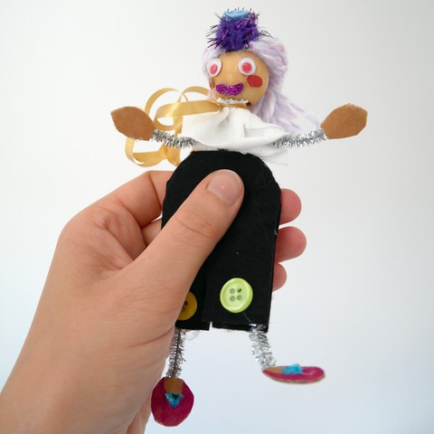 workshops colour in cut out puppet spoon puppets finger puppets jennapandolls jenna pan dolls camille pagniez poupée marionnette handmade dolls puppets ooak made in ireland cork cork city customizing art craft monster high barbie fabric mister super clear jennapan